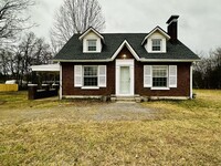 Building Photo - 3410 E Main St