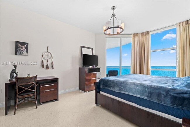 Building Photo - 16047 Collins Ave