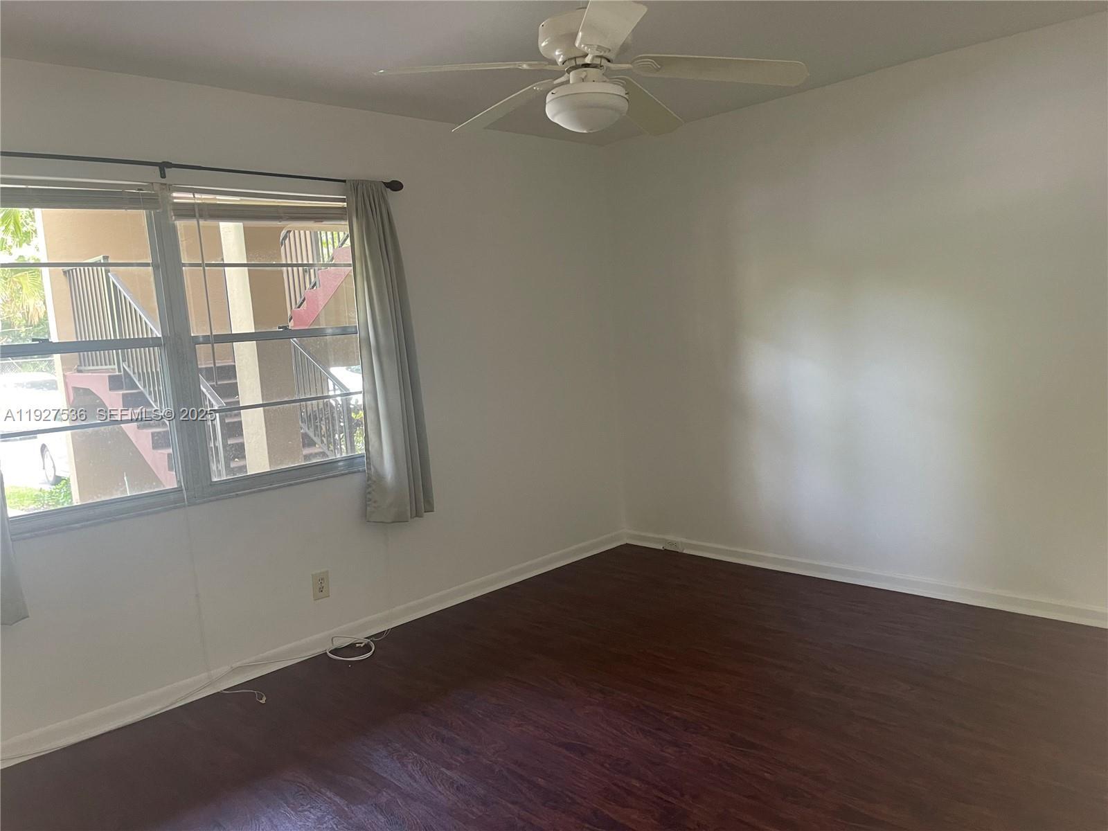 Building Photo - 12850 SW 4th Ct