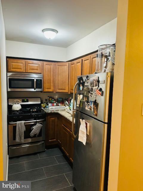 Building Photo - 525 N 32nd St