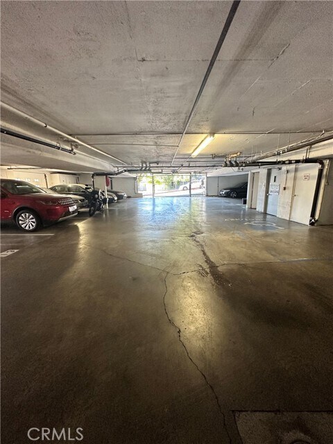 Building Photo - 2 Panoramic Way