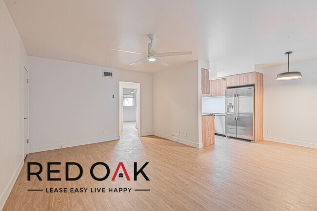 Building Photo - 1007 Lincoln Blvd