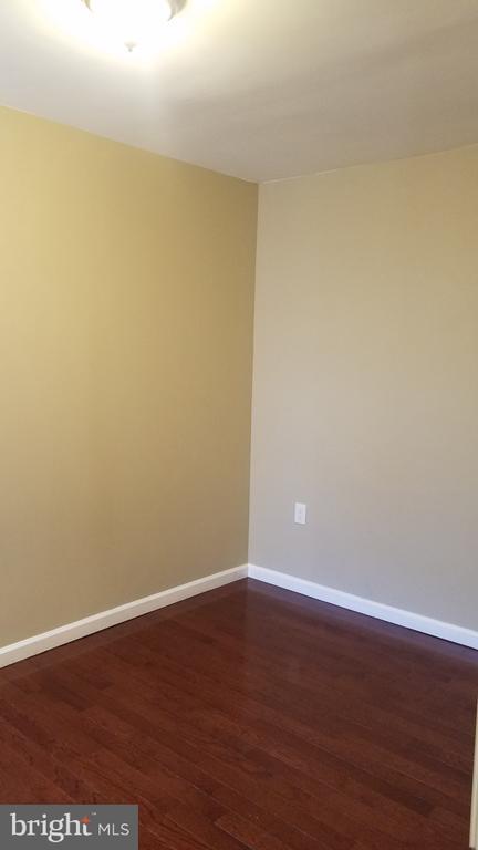 Building Photo - 2547 S Mildred St