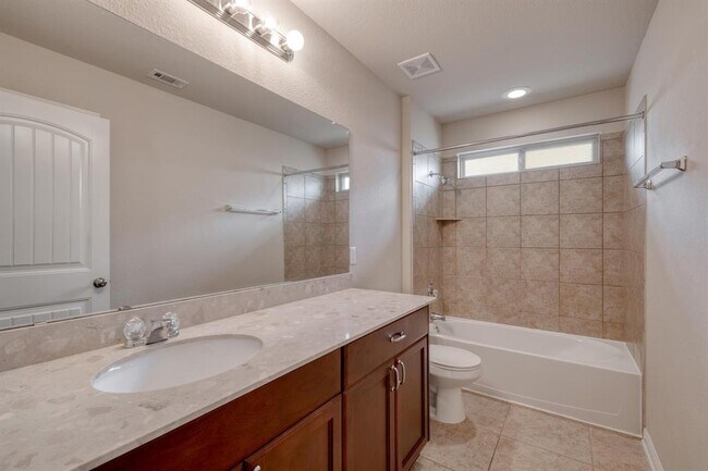 Building Photo - 7400 Longford Trail