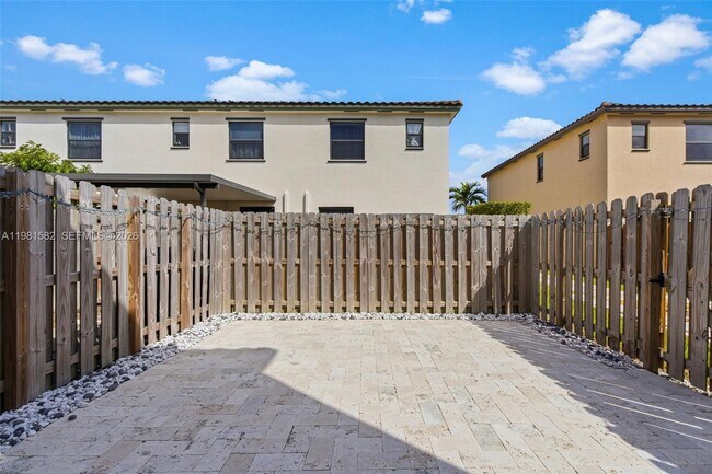 Building Photo - 11363 SW 250th Terrace