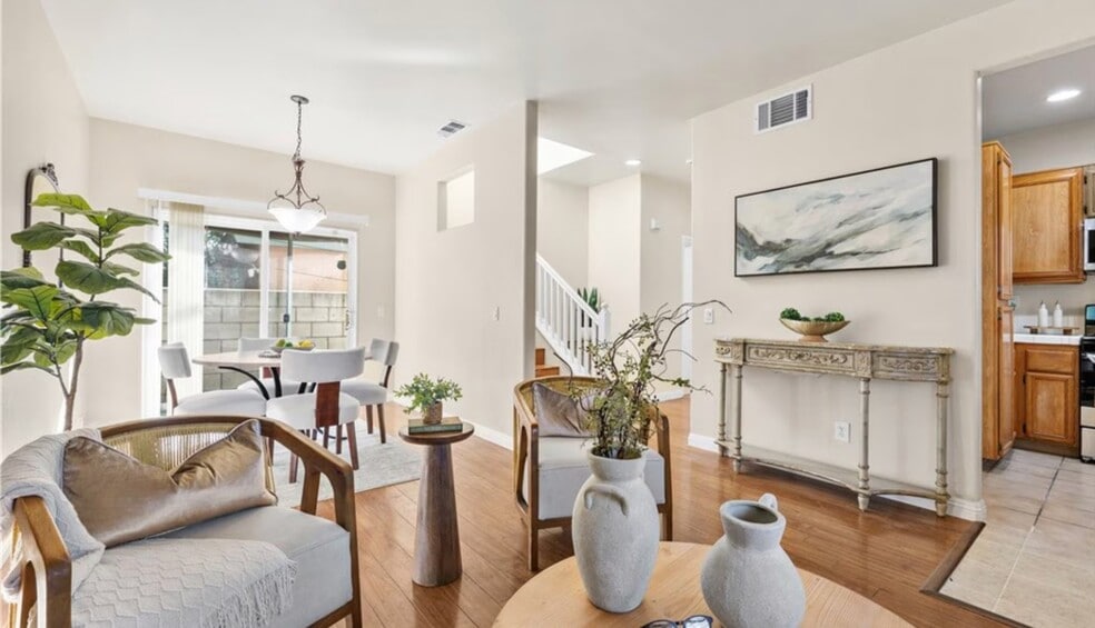 Building Photo - 7050 Dinwiddie St