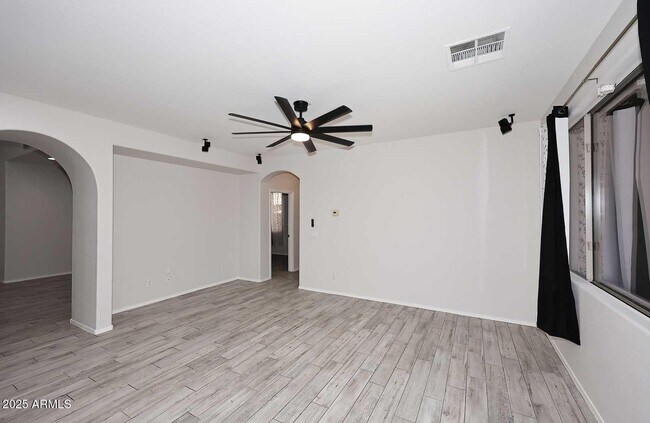 Building Photo - 18443 W Paseo Way