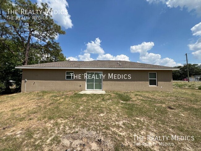 Building Photo - 22 Locust Loop Dr