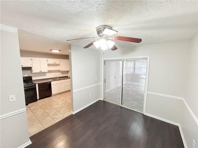 Building Photo - 2251 Salt Springs Pl