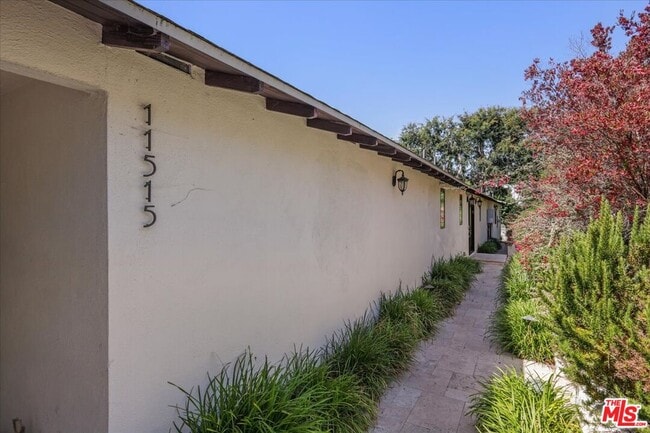 Building Photo - 11515 Thurston Cir