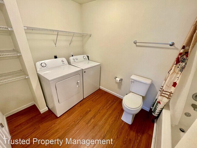 Building Photo - 3 br, 2 bath House - 84 Patriot Drive