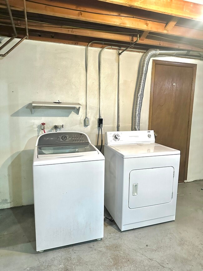 Building Photo - 3100 O Ave NW