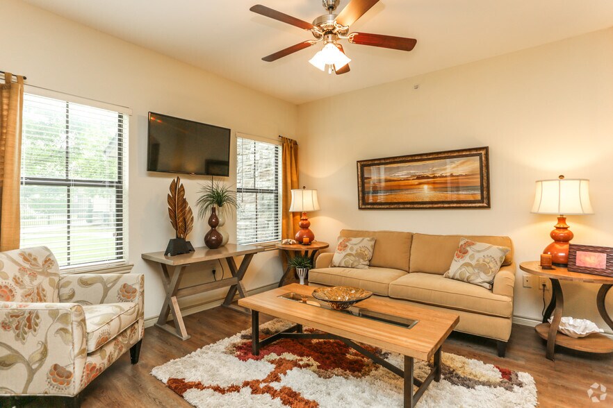 Villas at Mira Loma 15400 Lookout Rd Live Oak TX 78233 Apartment Finder