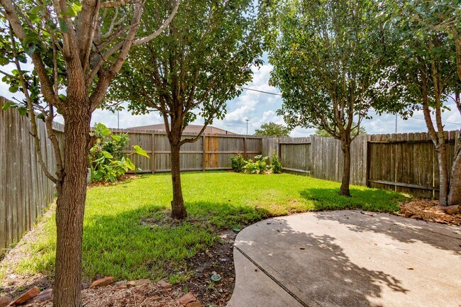 Building Photo - 25227 Boulder Bend Ln