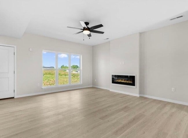 Building Photo - Brand New Construction