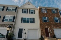 Building Photo - 2318 Drake Ln