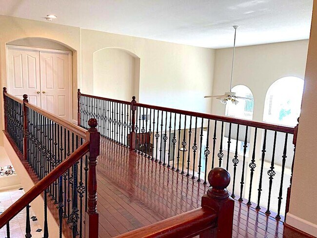 Building Photo - AVAILABLE BY 1/1/26 - ELEGANT AND SPACIOUS 4 BED, 4 BATH 2 STORY HOME WITH VIEWS OF EL DORADO HILLS