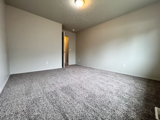 Building Photo - Beautiful single level home in Meridian with Community Pool!!