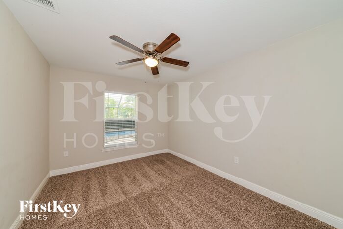 Building Photo - 3508 Donahue Ave