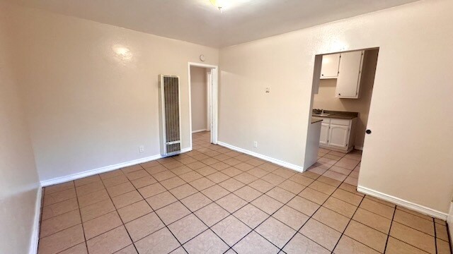 Building Photo - 9721 Grape St