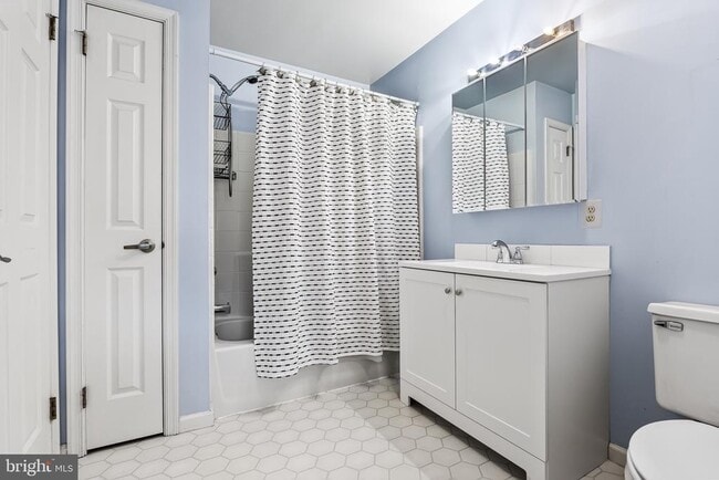 Building Photo - 1126 Chanticleer