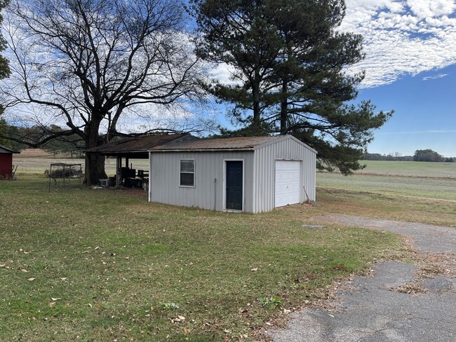 Building Photo - 28580 Huntsville Brownsferry Rd