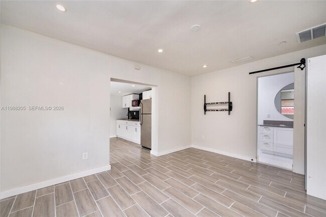 Building Photo - 10954 SW 157th Terrace