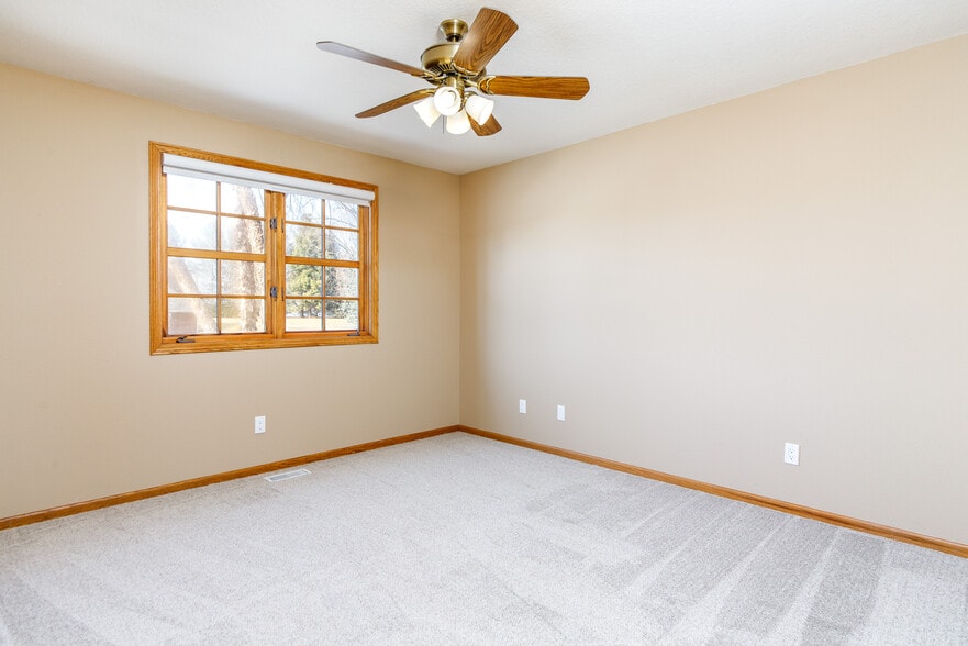 Main Floor Bedroom - 2200 Pinehurst Dr