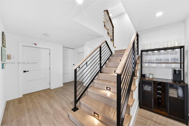 Building Photo - 146 Mockingbird Rd