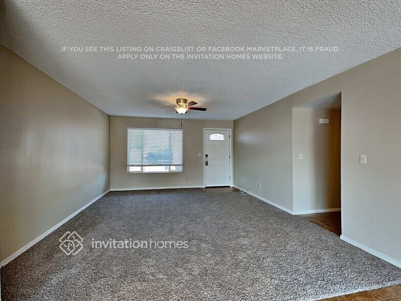 Building Photo - 17217 N 33rd Pl