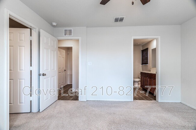 Building Photo - 6026 Bluestem Wy