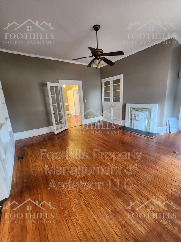 Building Photo - 110 N Prevost St