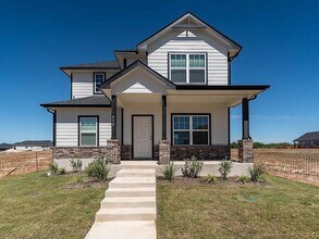 Building Photo - 515 Clearlake Dr