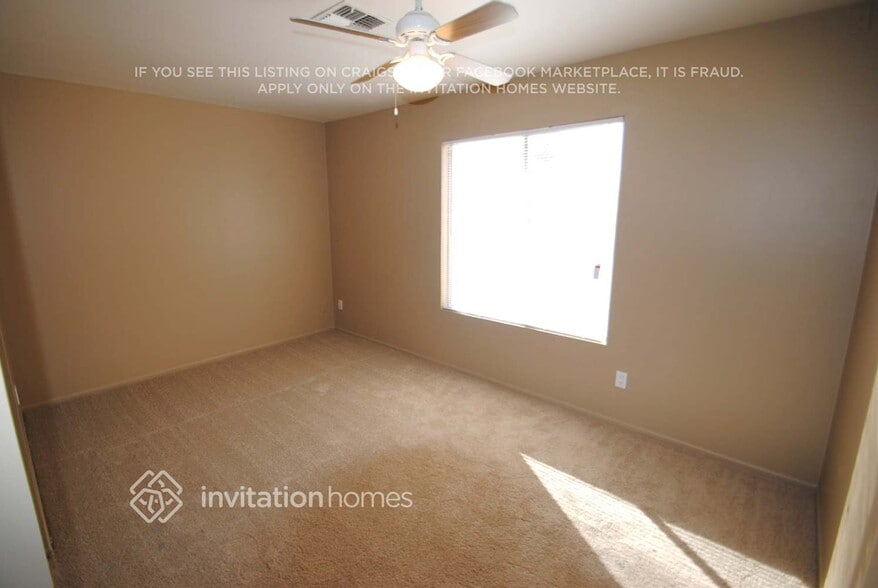 Building Photo - 1456 W Runion Dr