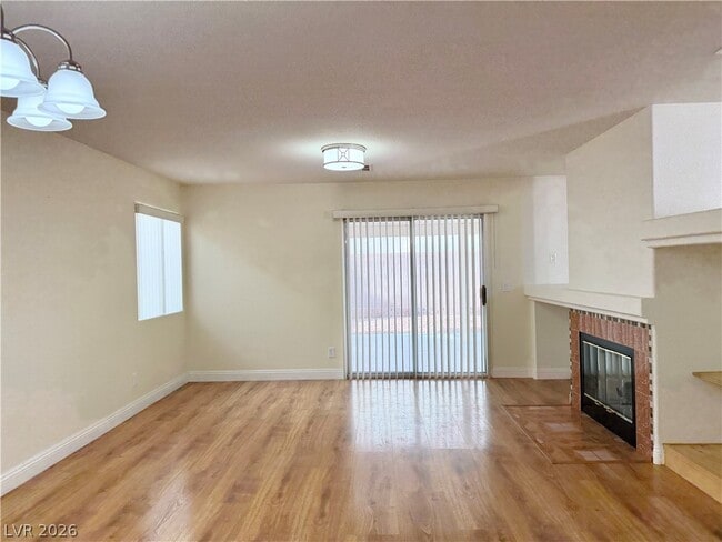 Building Photo - 8638 White River Dr