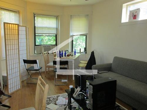 Primary Photo - 1412 Commonwealth Avenue