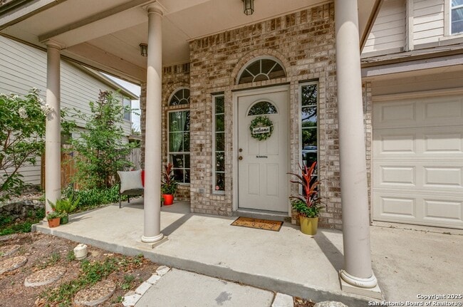 Building Photo - 8227 Maloy Manor