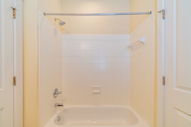 Building Photo - Stunning home in Baxter Village