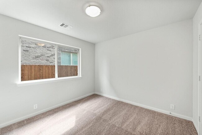 Building Photo - 3023 Dakota Trl
