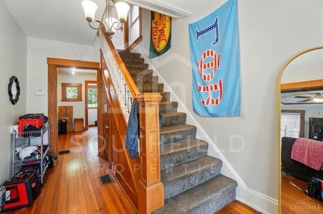 Building Photo - 2319 Victor St