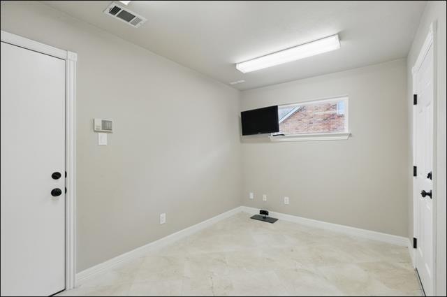Building Photo - 727 Ashleigh Ln