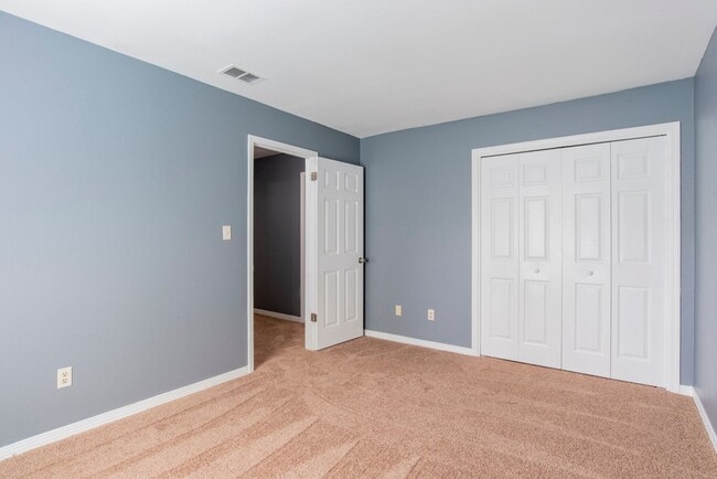 Building Photo - 6908 Weatherwood Pl