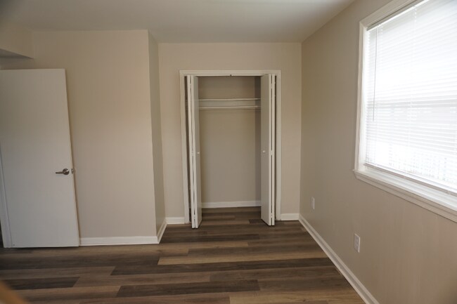 Building Photo - 5551 Force Rd