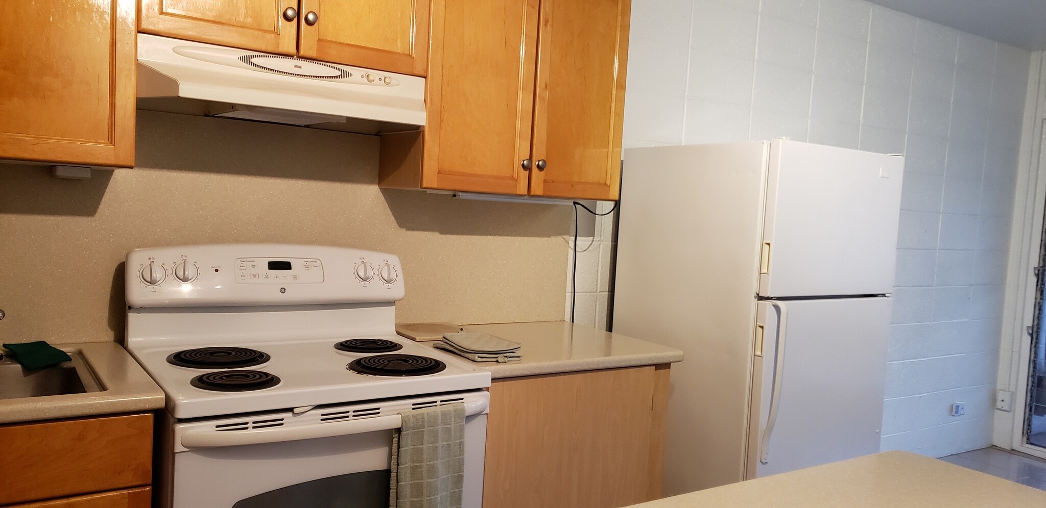 Building Photo - 85-933 Bayview St