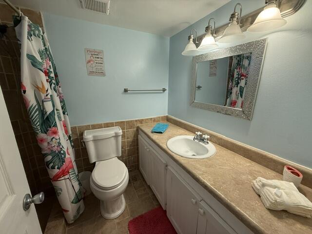 Building Photo - 226 Seabreeze Cir