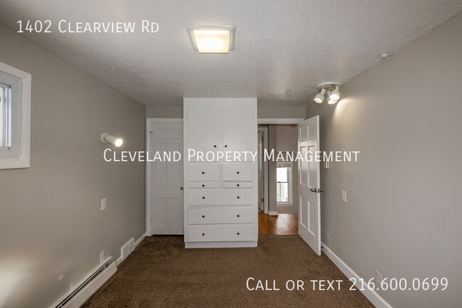 Building Photo - 1402 Clearview Rd