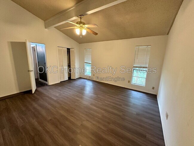 Building Photo - 8300 NW 86th St