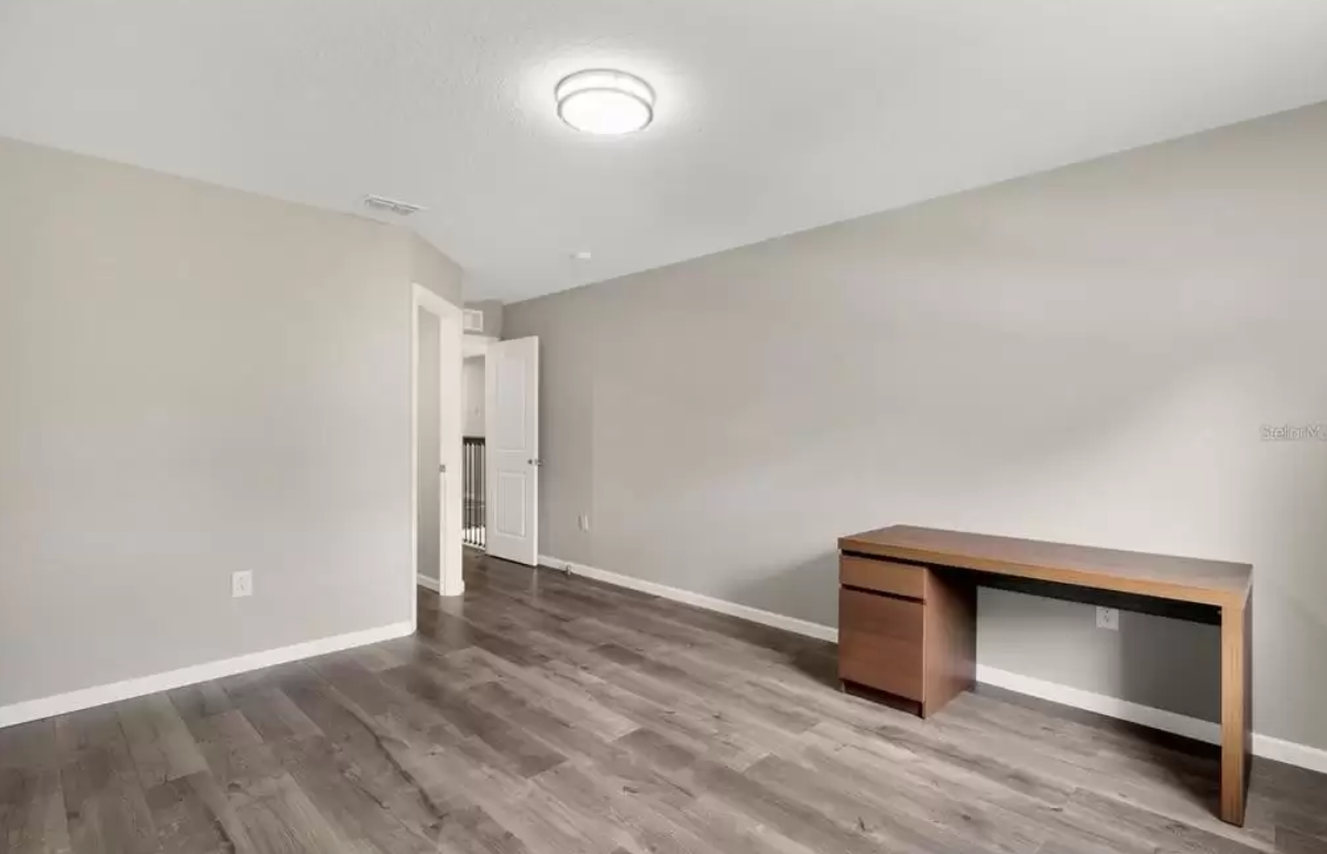 Building Photo - 6018 Glory Bower Dr