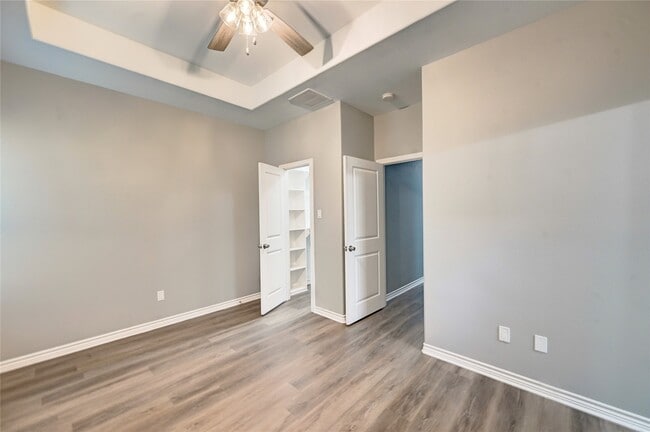 Building Photo - 8695 Sassafras
