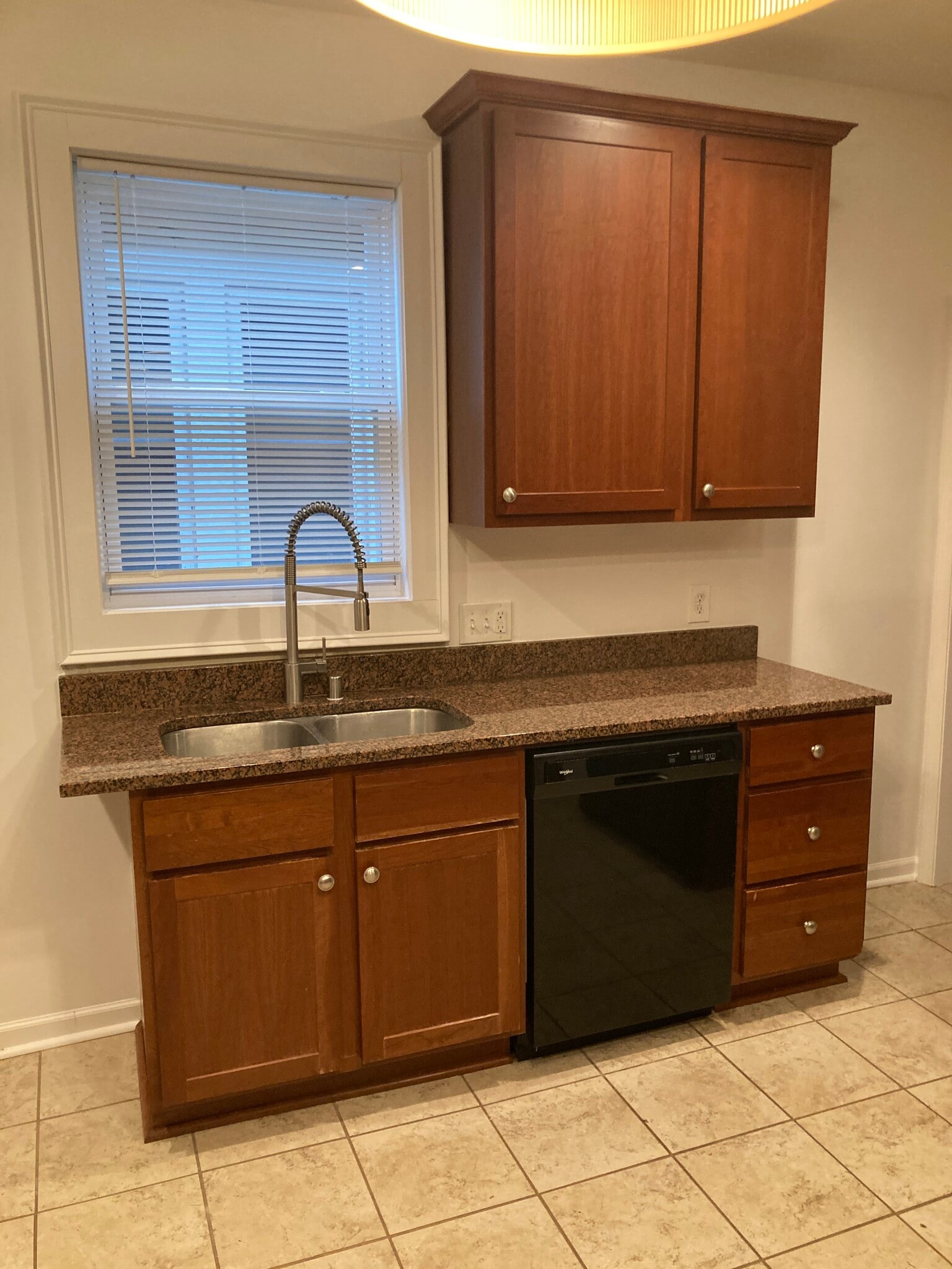 Building Photo - 2810 S Lenox St